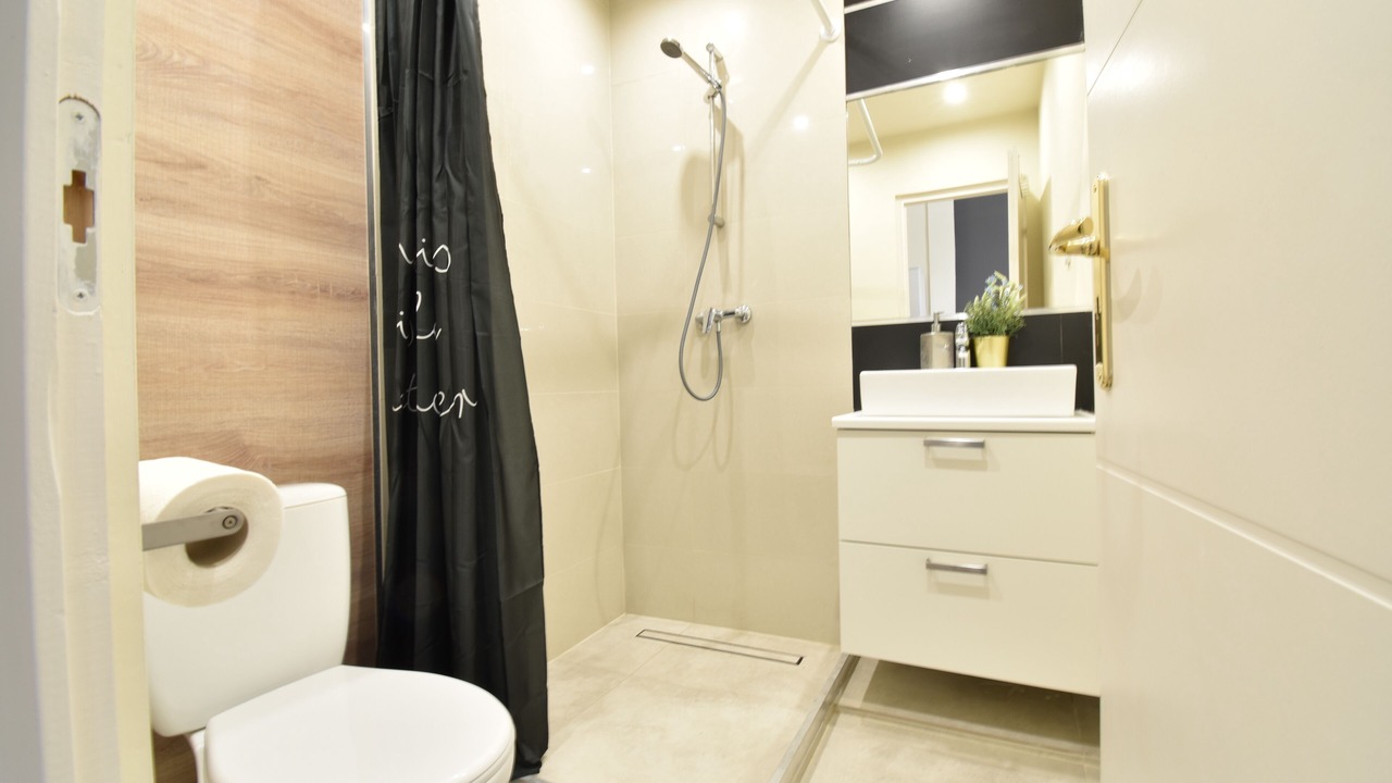 Photo of Bathroom in Csarnok negyed