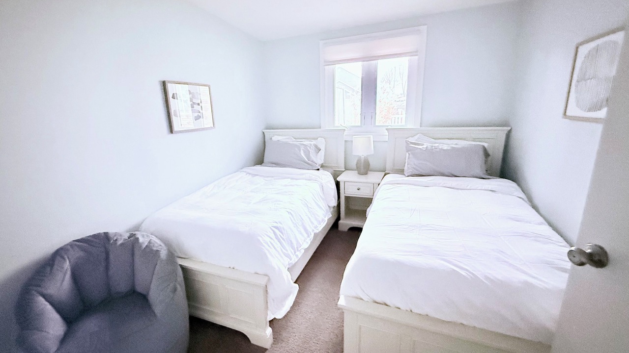 Photo of Bedroom in Enchanted Hills