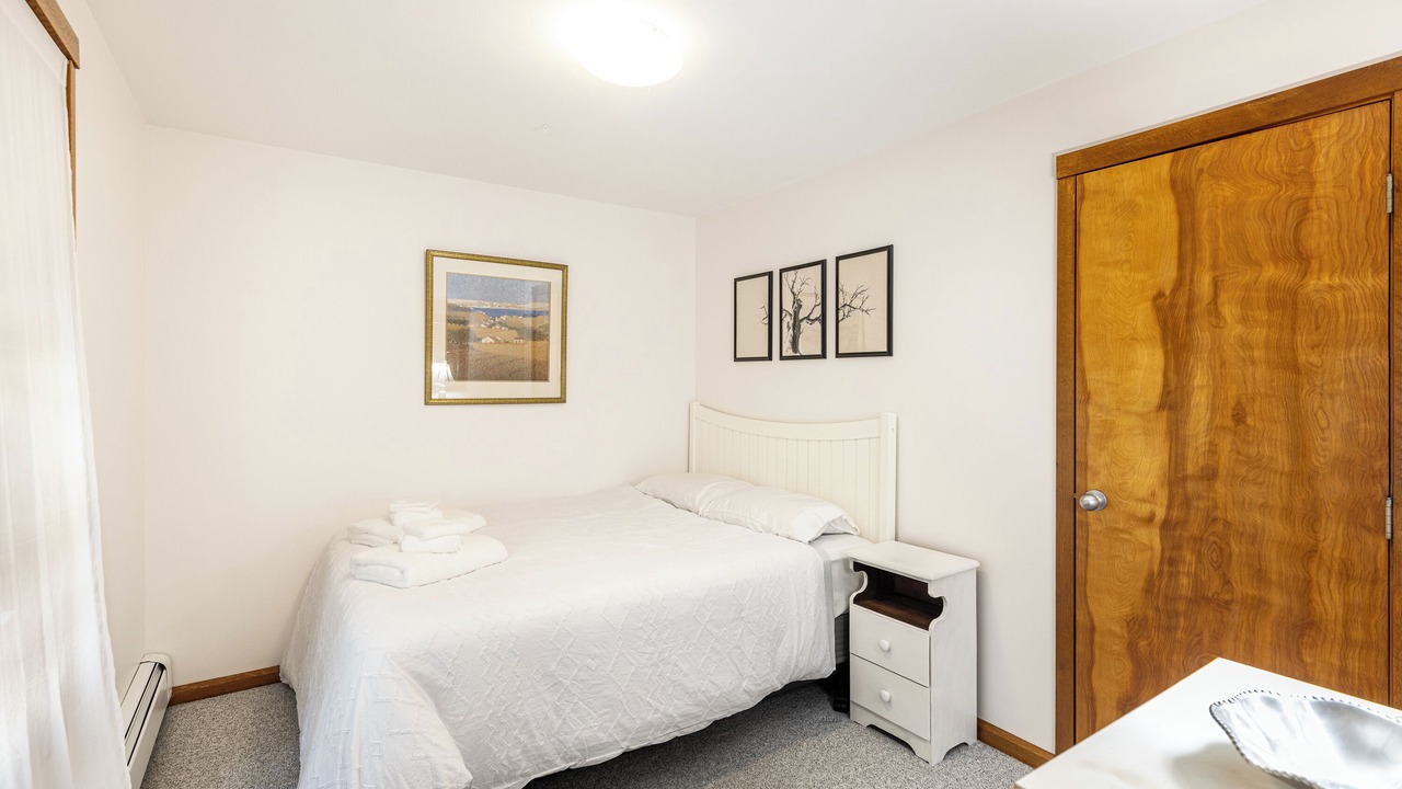 Photo of Bedroom in East Chop