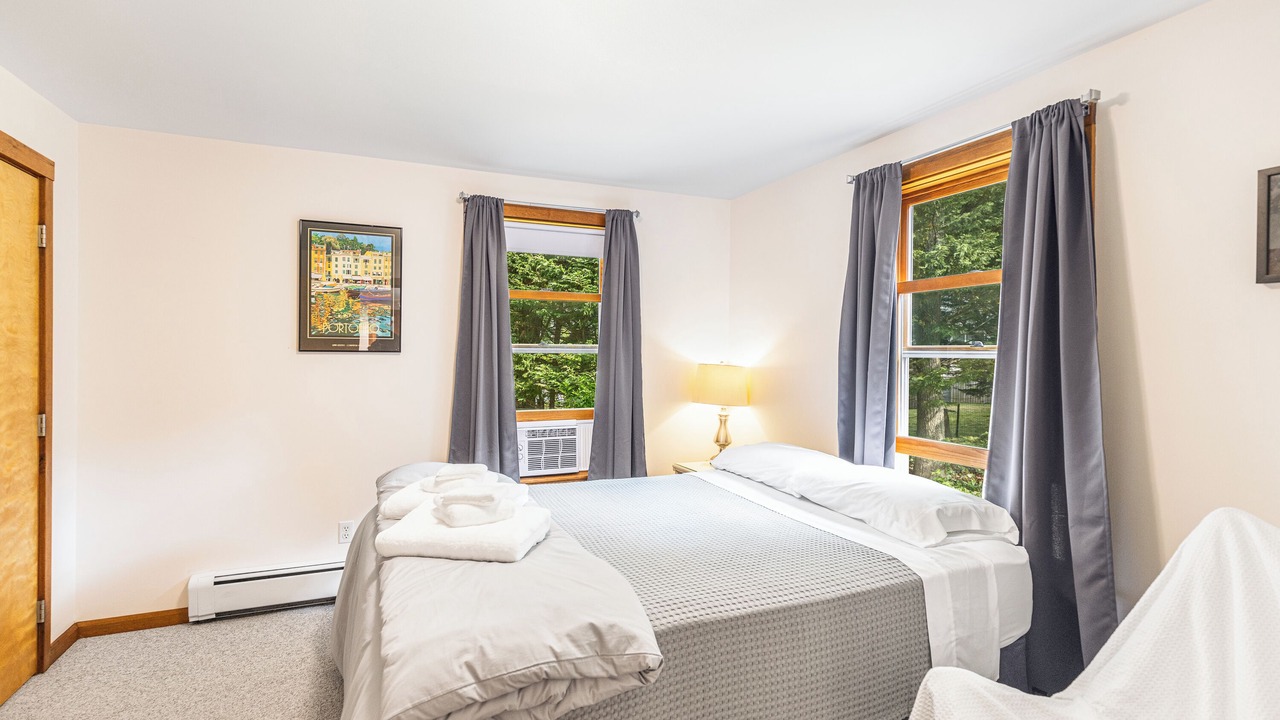 Photo of Bedroom in East Chop