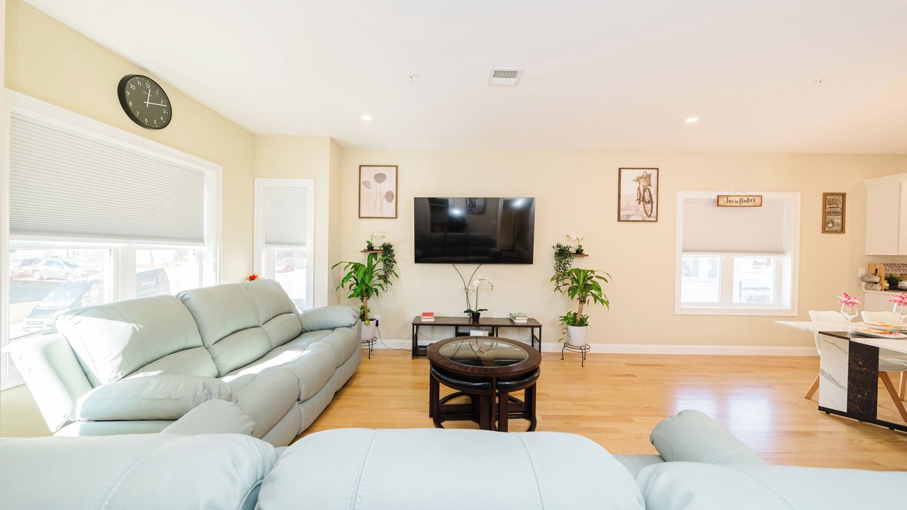 Photo of Livingroom in West Codman Hill - West Lower Mills