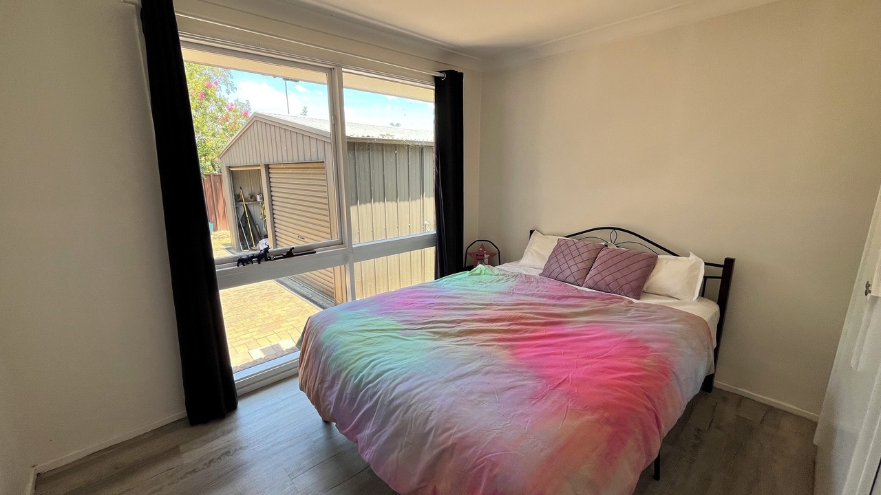 Photo of Bedroom in Shalvey