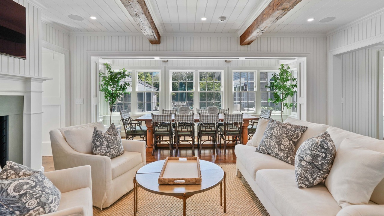 Photo of Livingroom in Katama