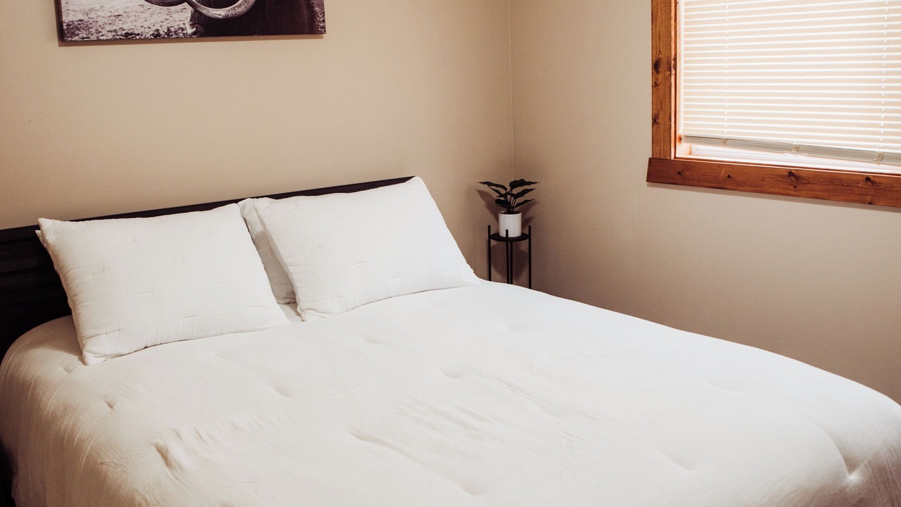 Photo of Bedroom in Clare