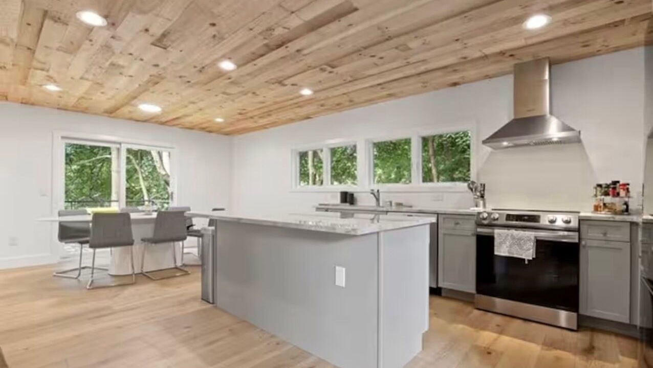 Photo of Kitchen in Beacon