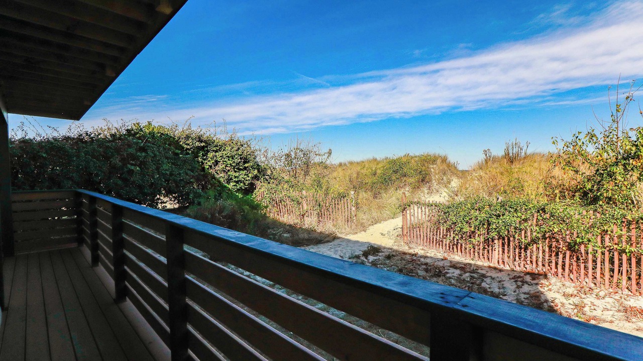 Photo of Outdoor in Cottage Line