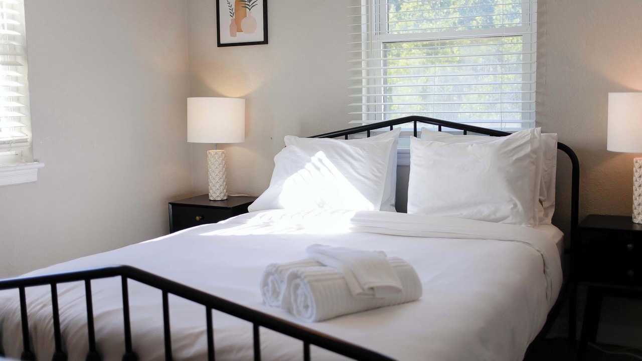 Photo of Bedroom in Bayview