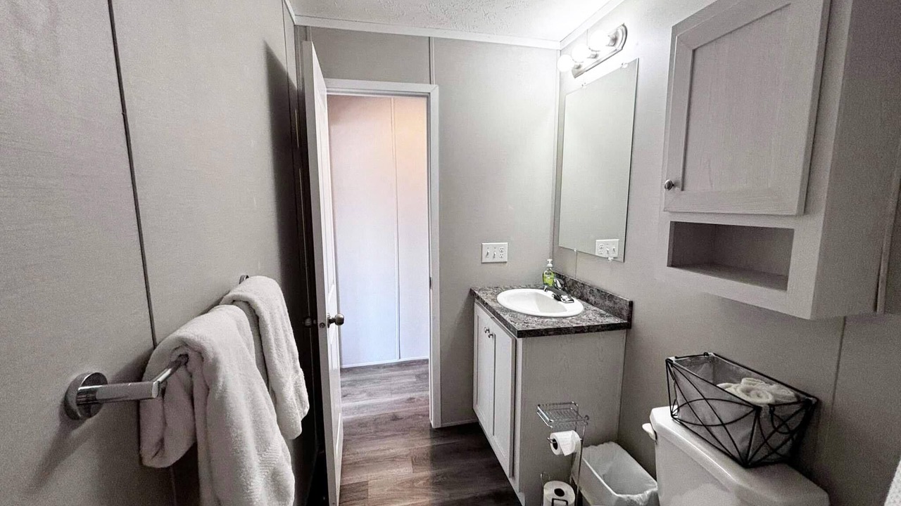 Photo of Bathroom in Warren