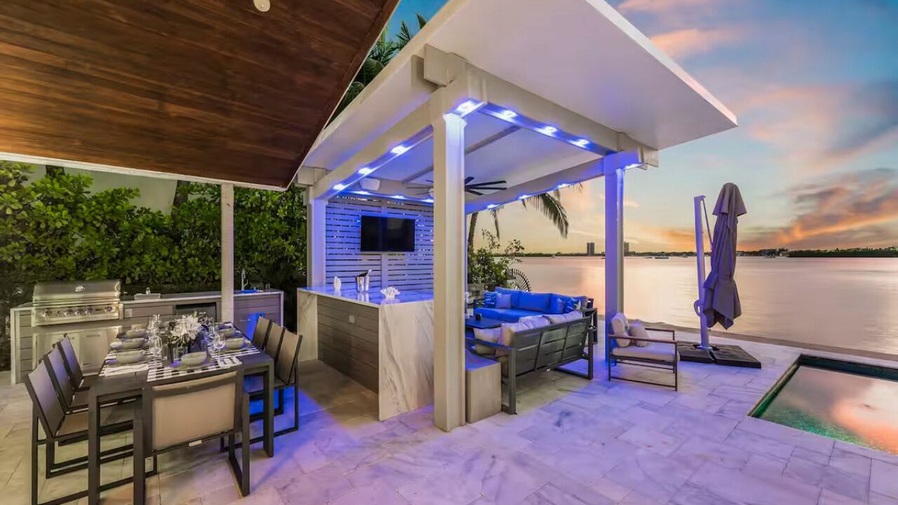 Photo of Outdoor in North Bay Village