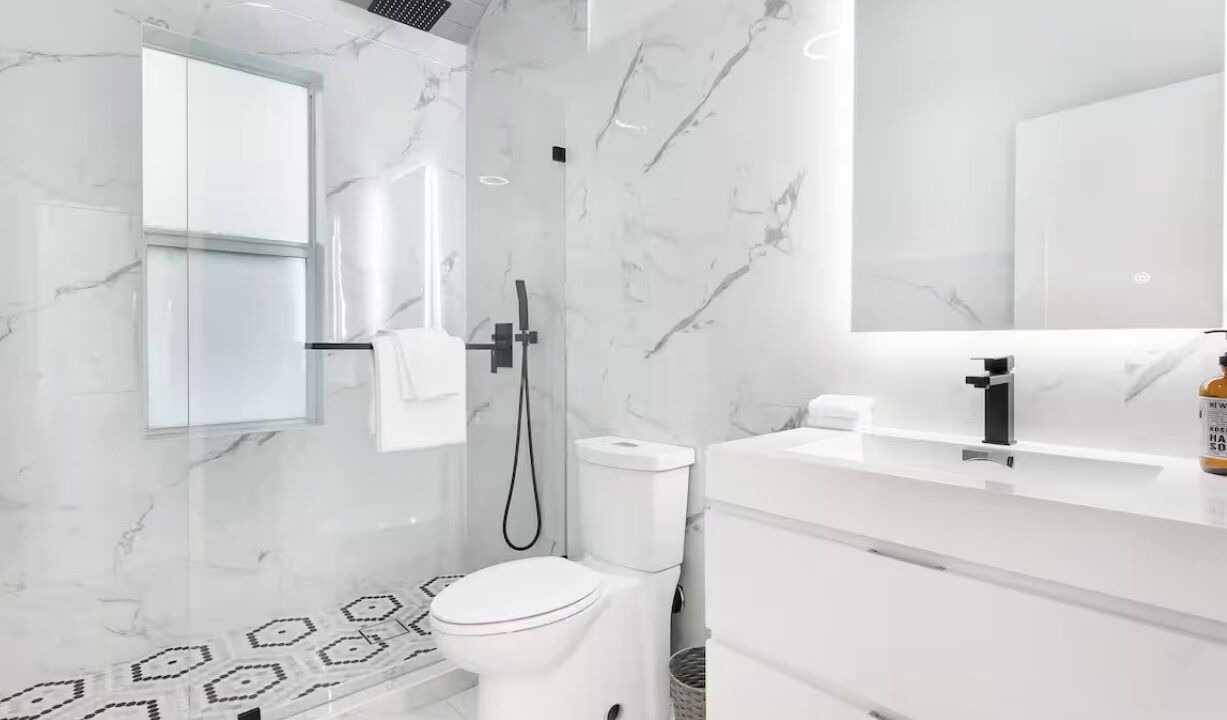 Photo of Bathroom in North Bay Village