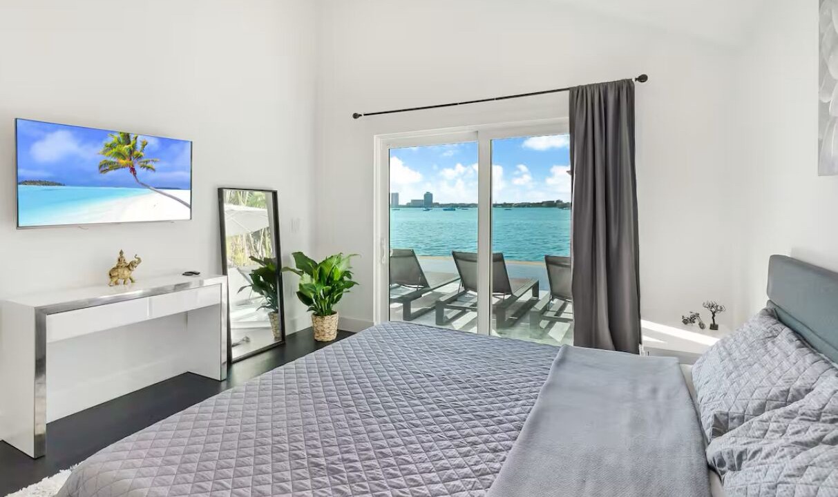 Photo of Bedroom in North Bay Village