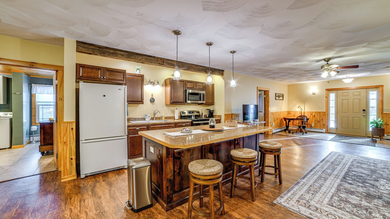 Photo of Kitchen in Lisle