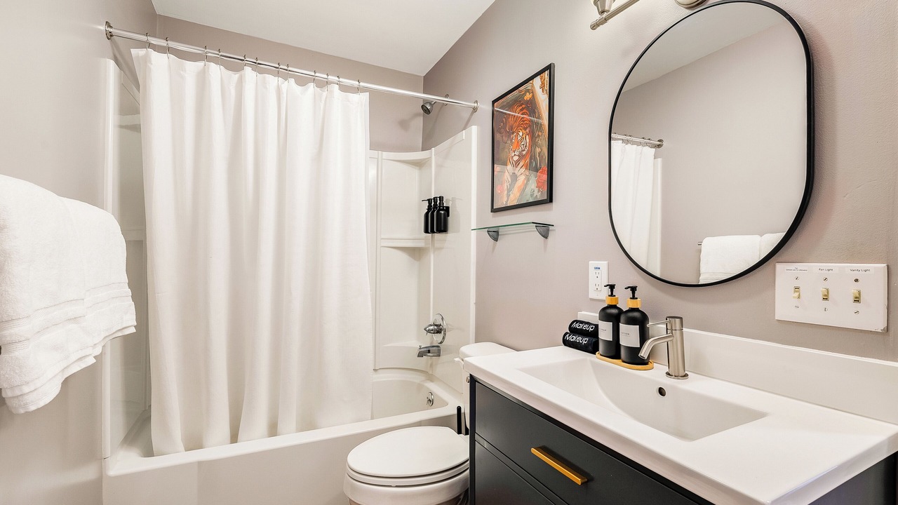 Photo of Bathroom in Massanutten