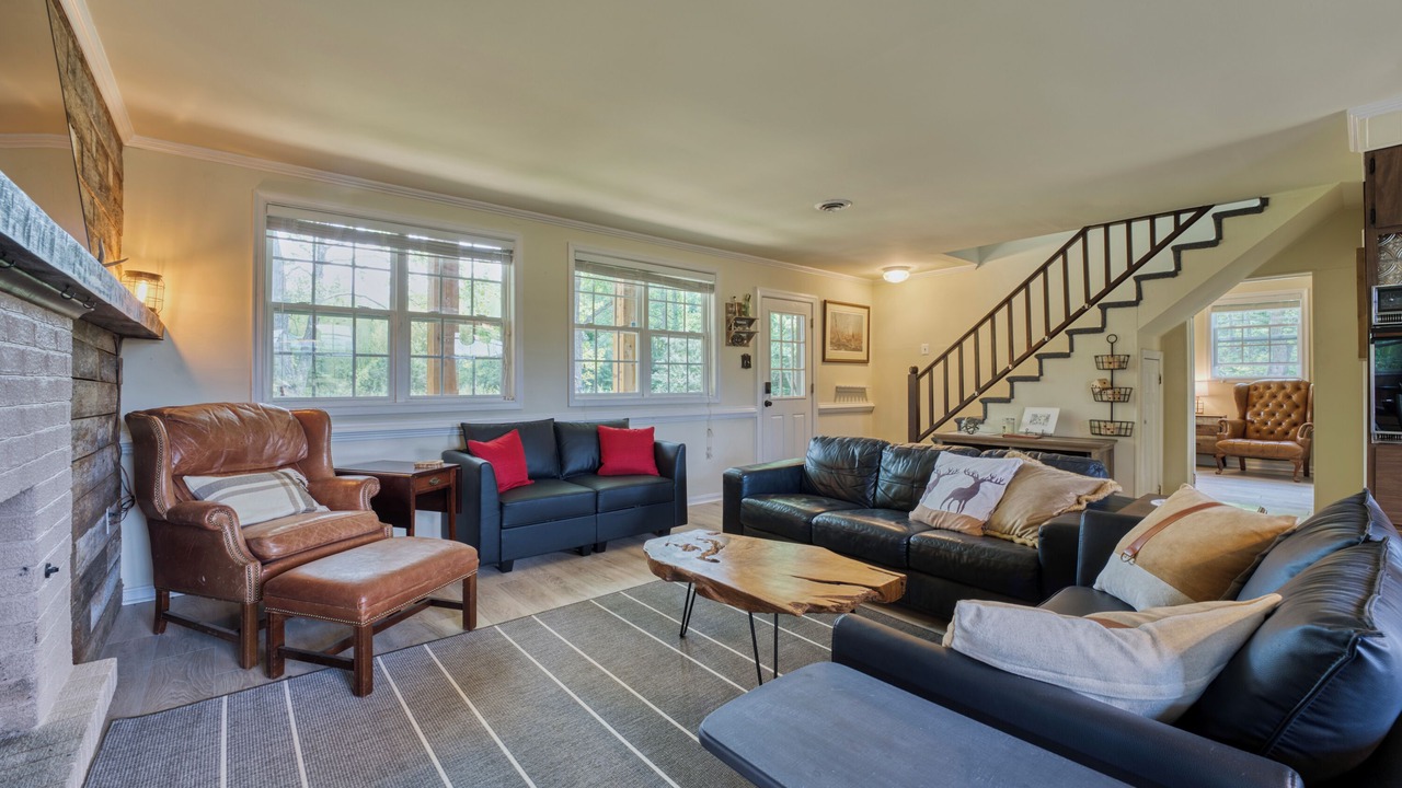 Photo of Livingroom in Star Tannery