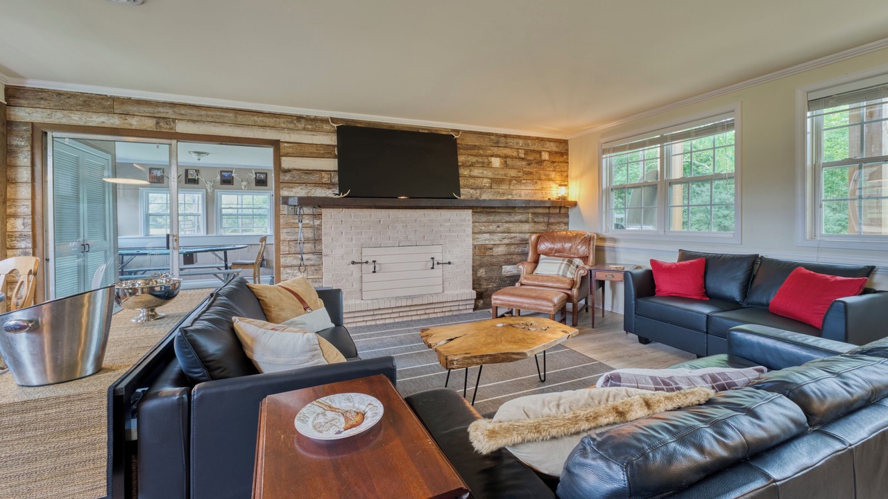 Photo of Livingroom in Star Tannery