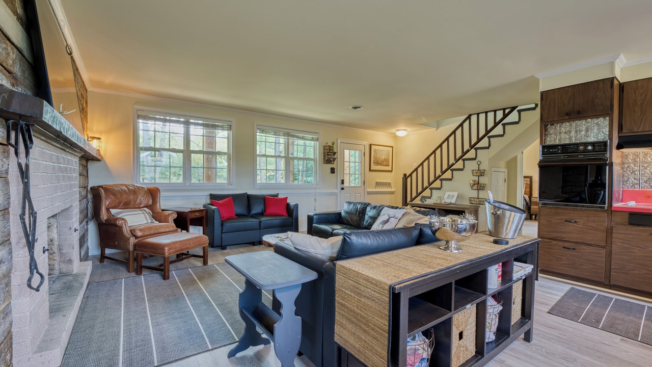 Photo of Livingroom in Star Tannery