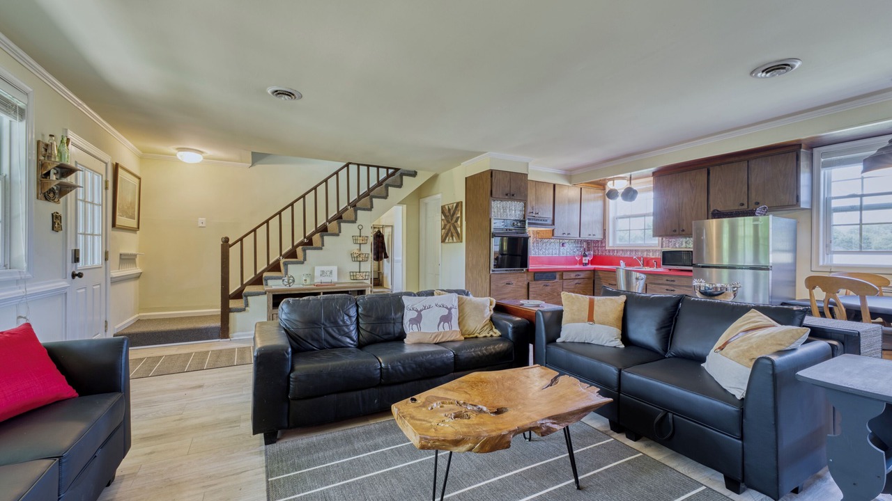 Photo of Livingroom in Star Tannery