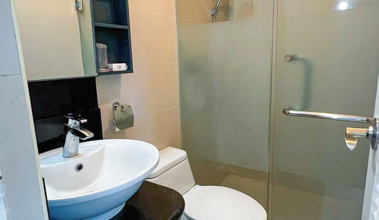 Photo of Bathroom in Bagumbayan