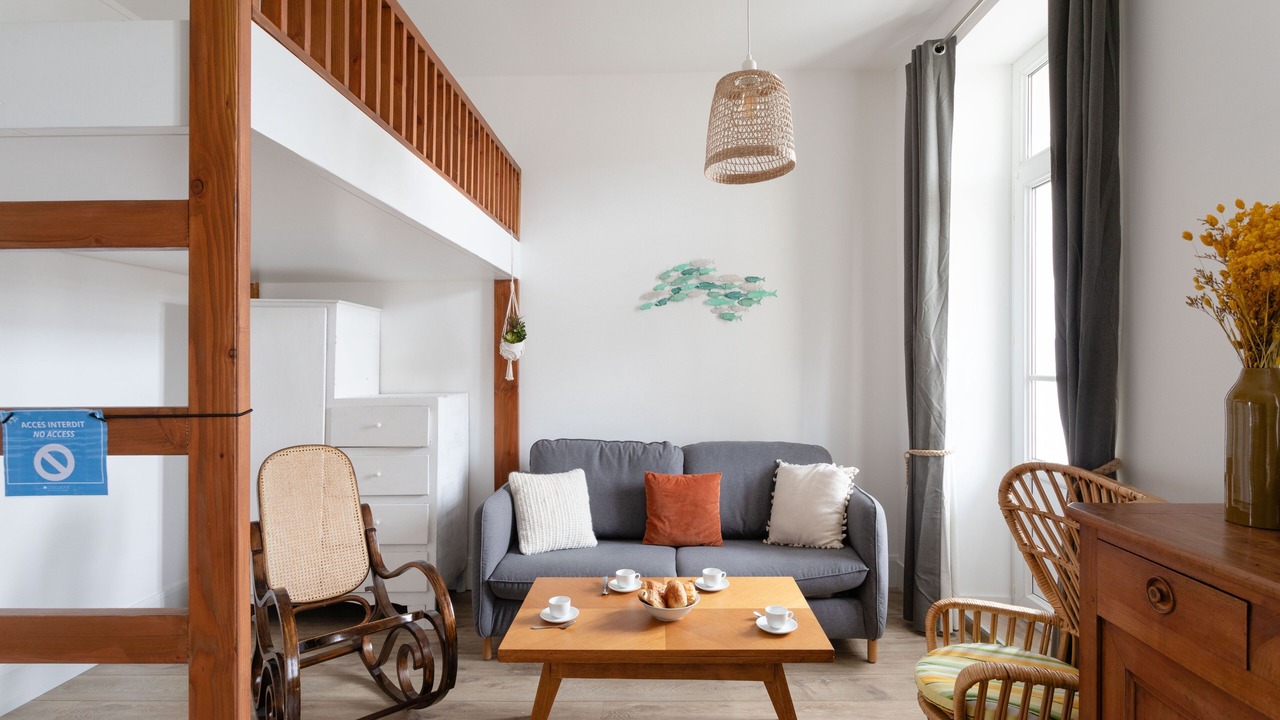 Photo of Livingroom in Saint-Ideuc