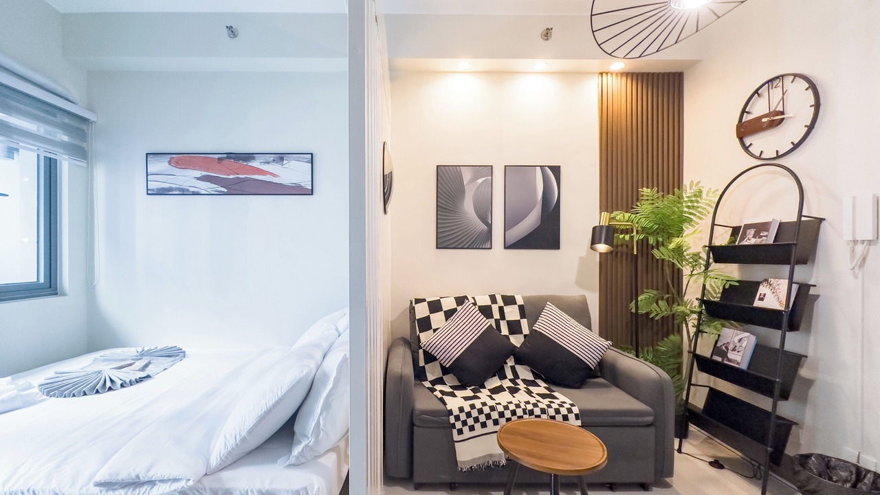 Photo of Bedroom in Highway Hills