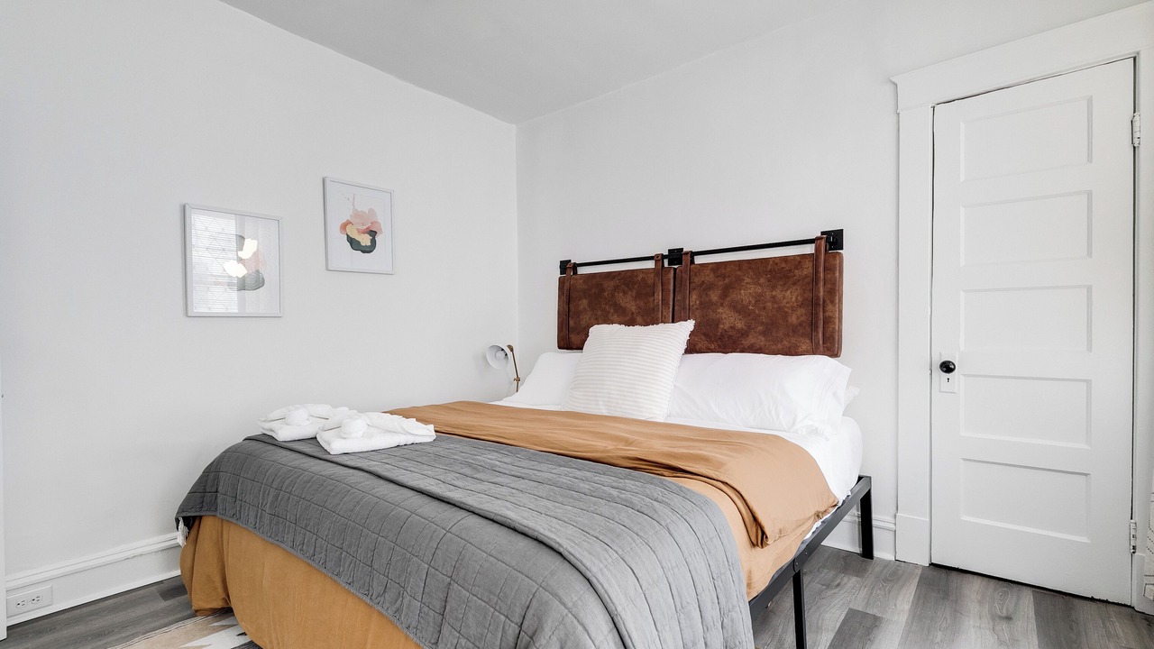 Photo of Bedroom in Mosby