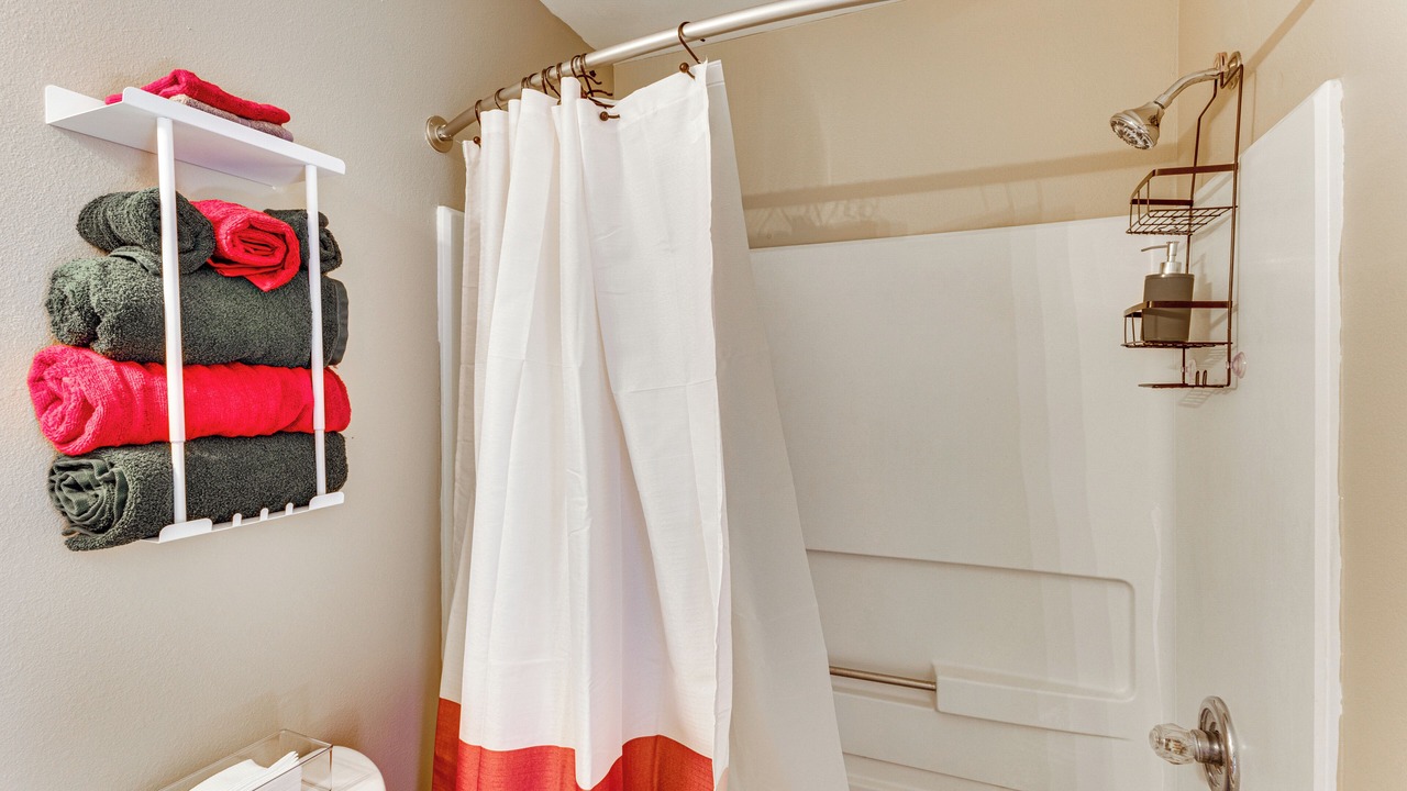 Photo of Bathroom in Lake Bradford -Cascade Lake