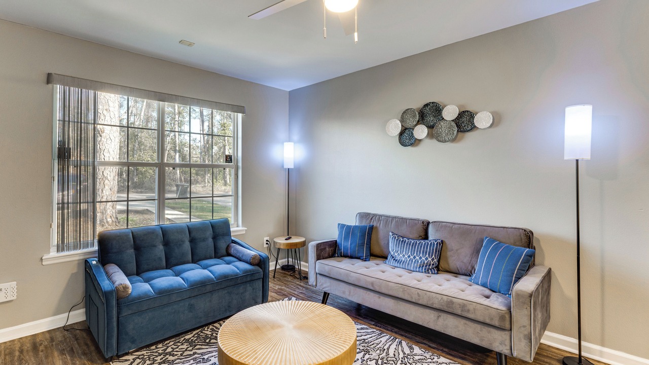 Photo of Bedroom in Lake Bradford -Cascade Lake