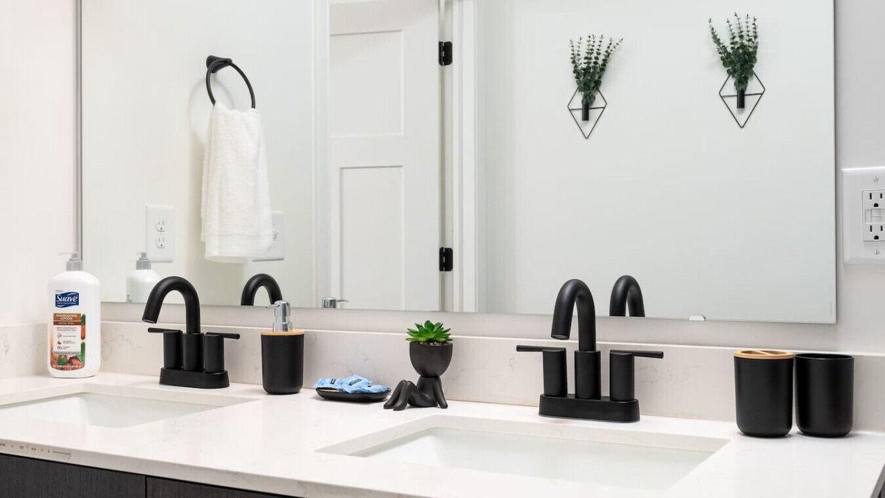 Photo of Bathroom in Whitestown