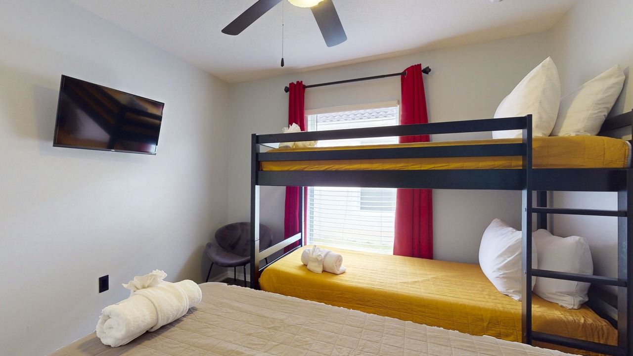 Photo of Bedroom in Lake Wilson Preserve