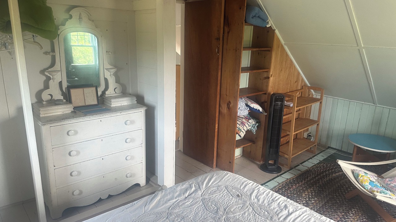 Photo of Bedroom in Aquinnah