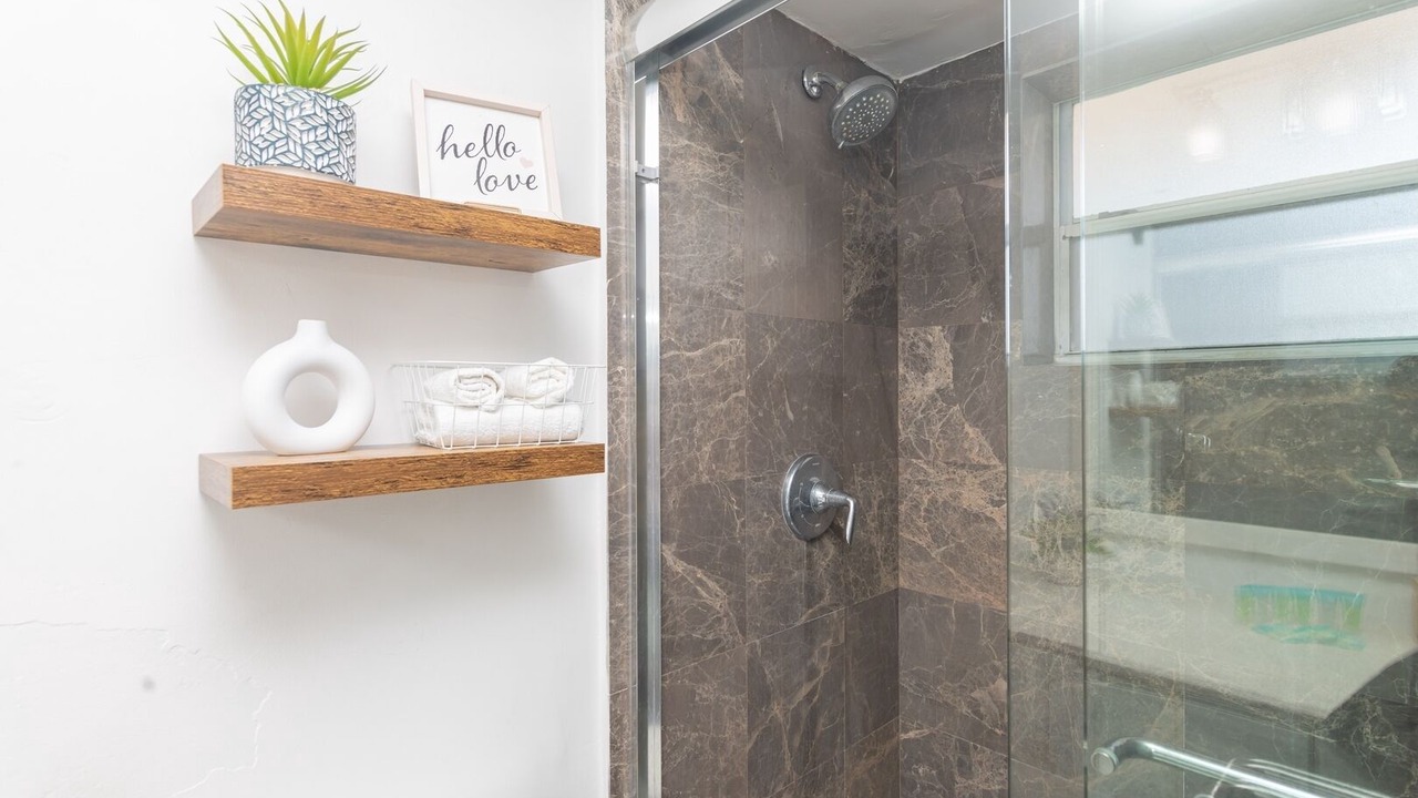 Photo of Bathroom in North Bay Village