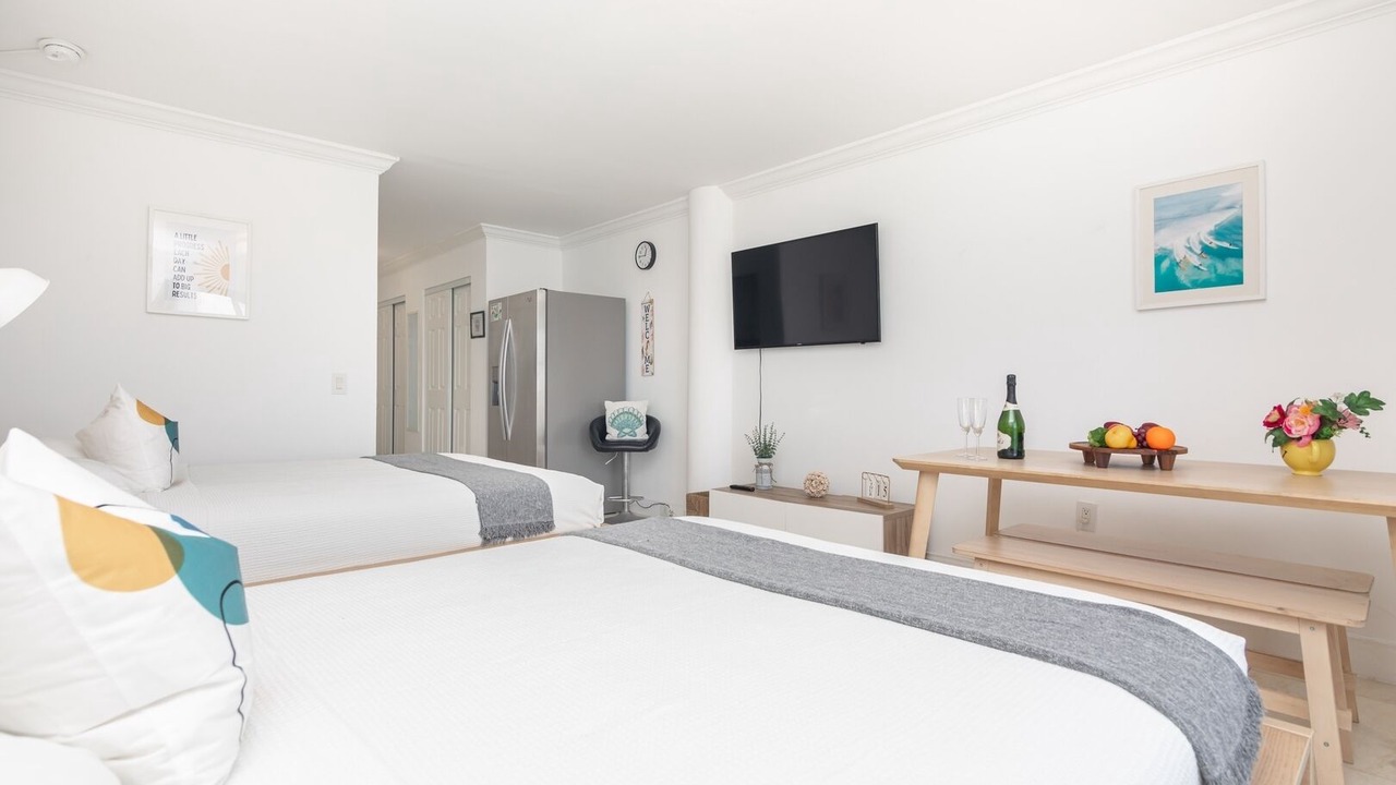 Photo of Bedroom in North Bay Village