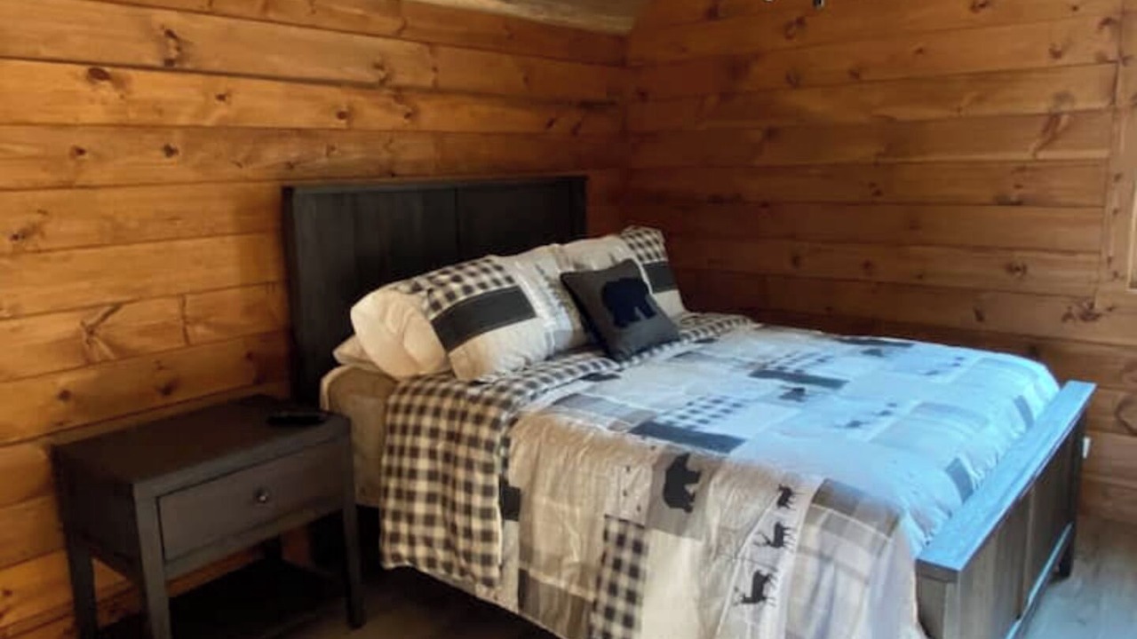 Photo of Bedroom in French Lick