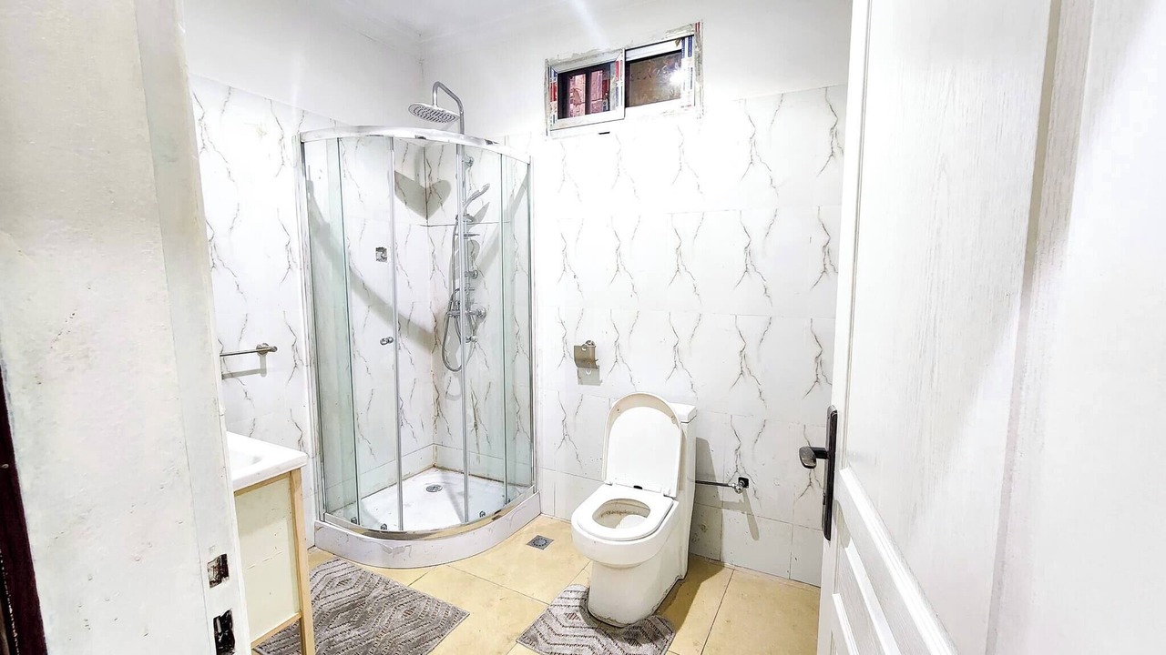 Photo of Bathroom in Limete