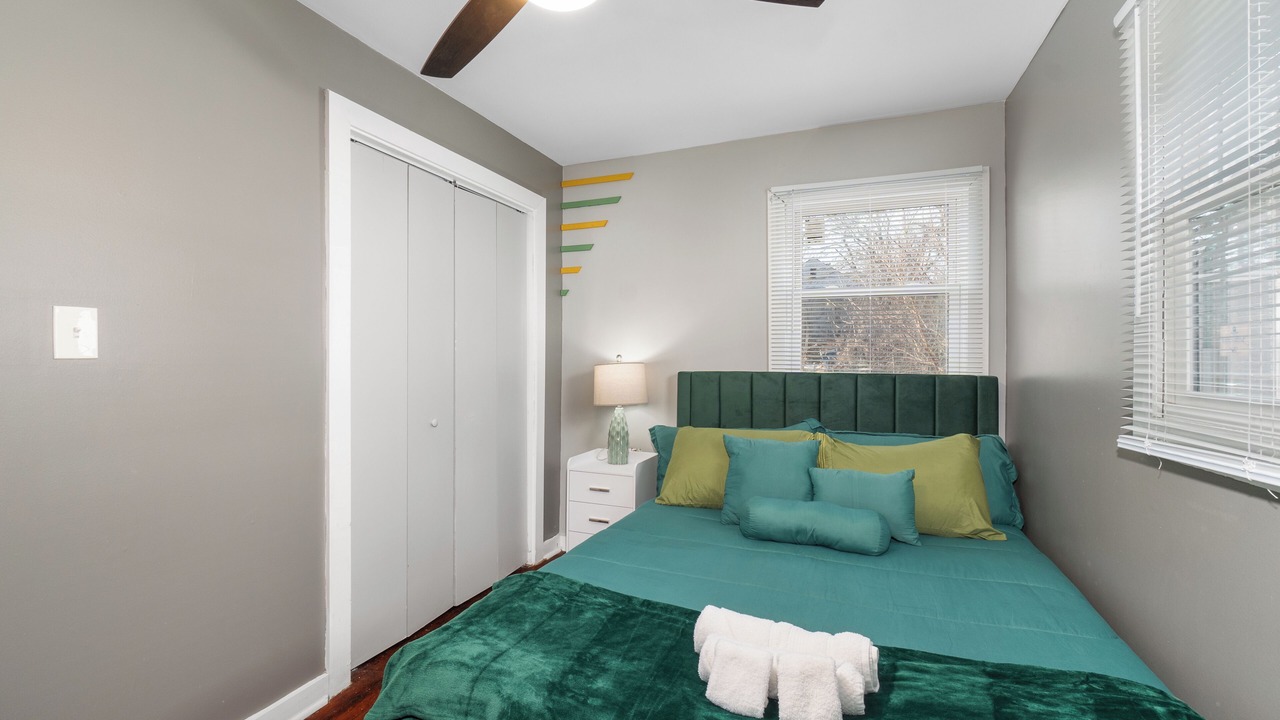 Photo of Bedroom in Gary