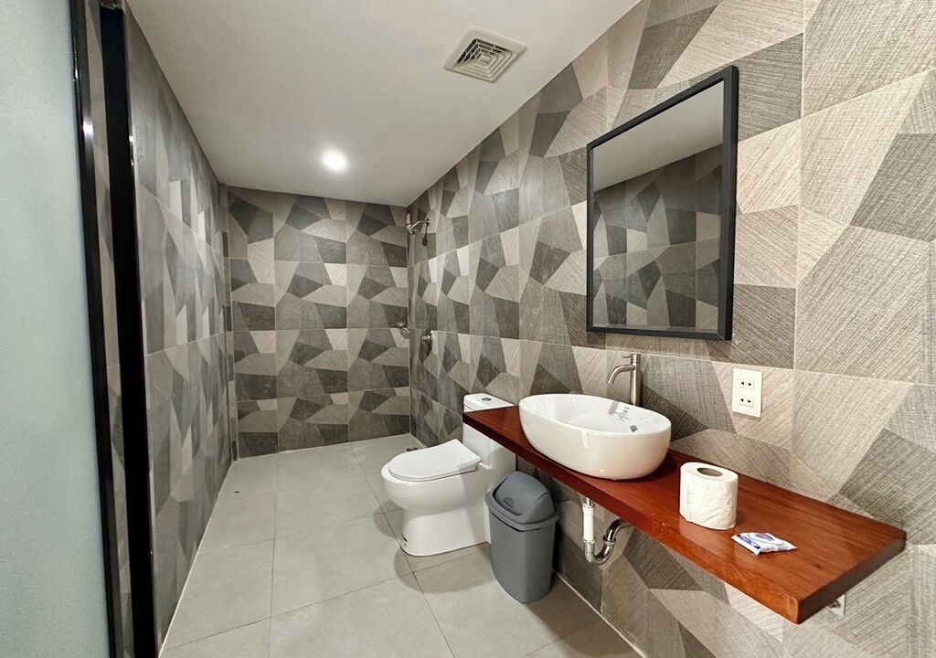 Photo of Bathroom in Basdiot
