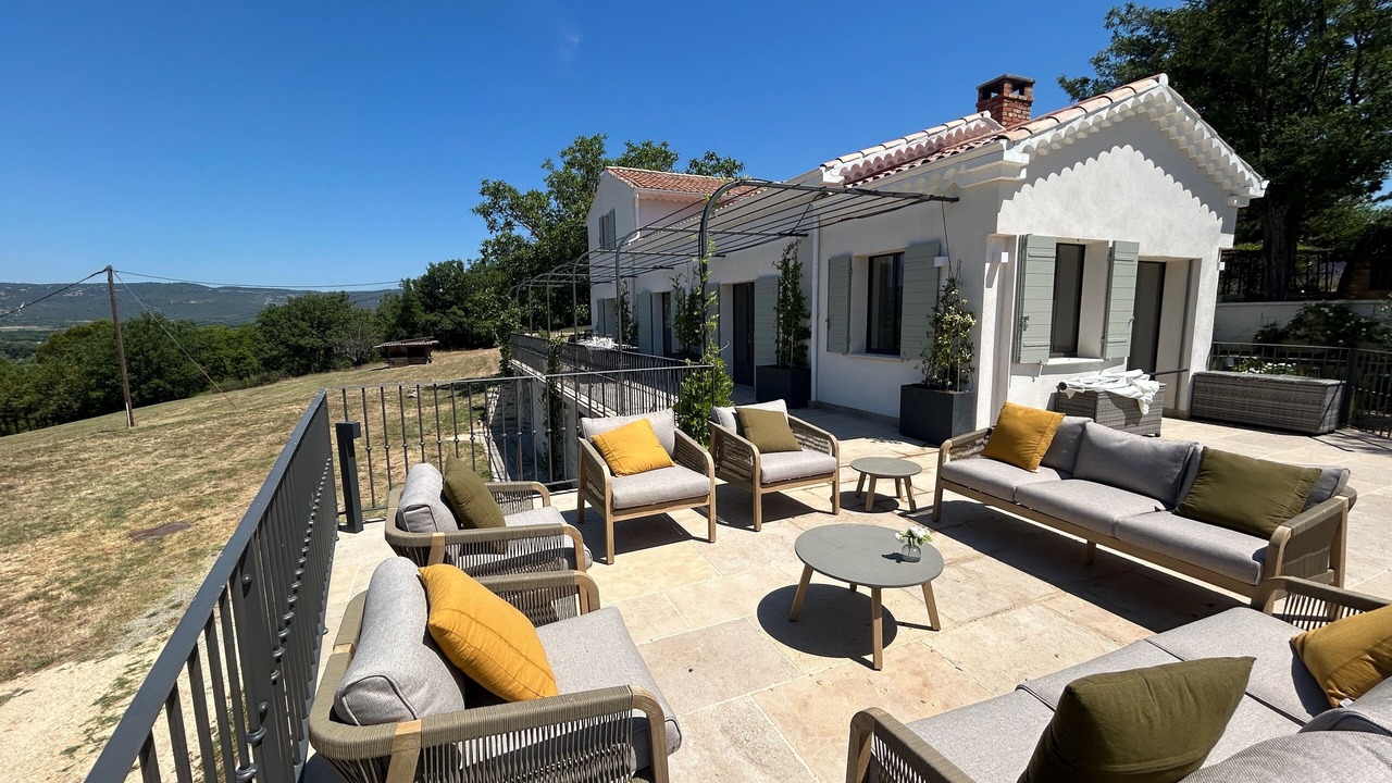 Photo of Patio Balcony in Goult