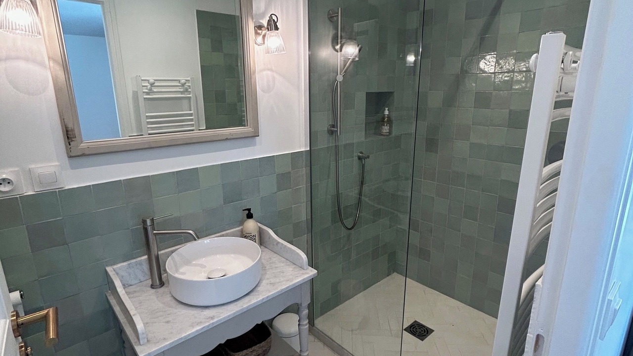 Photo of Bathroom in Goult