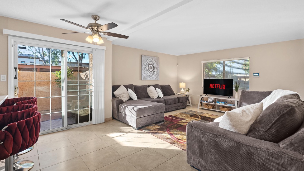 Photo of Livingroom in Dobson Ranch