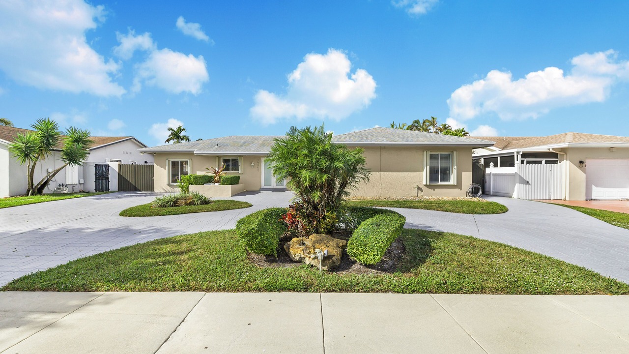 Photo of Outdoor in Country Club
