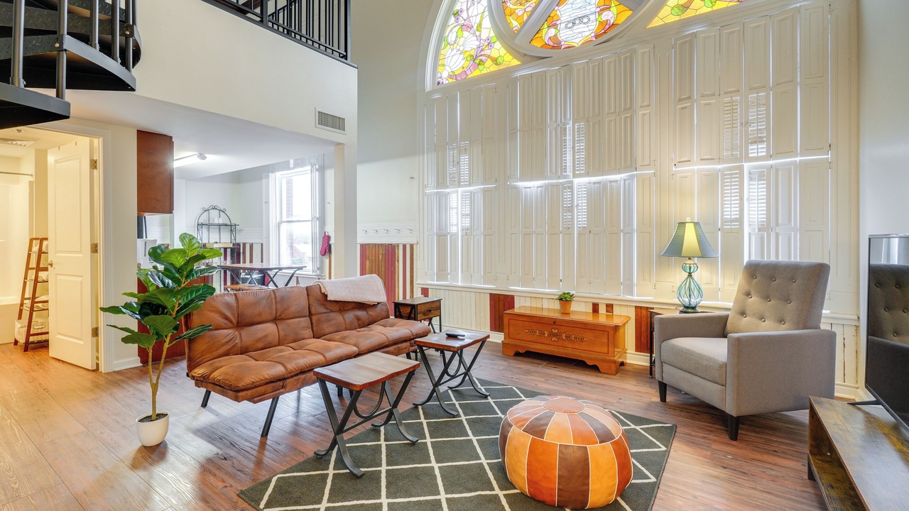 Photo of Livingroom in Huntington
