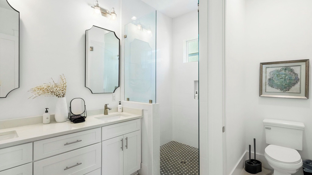 Photo of Bathroom in Gulf Place