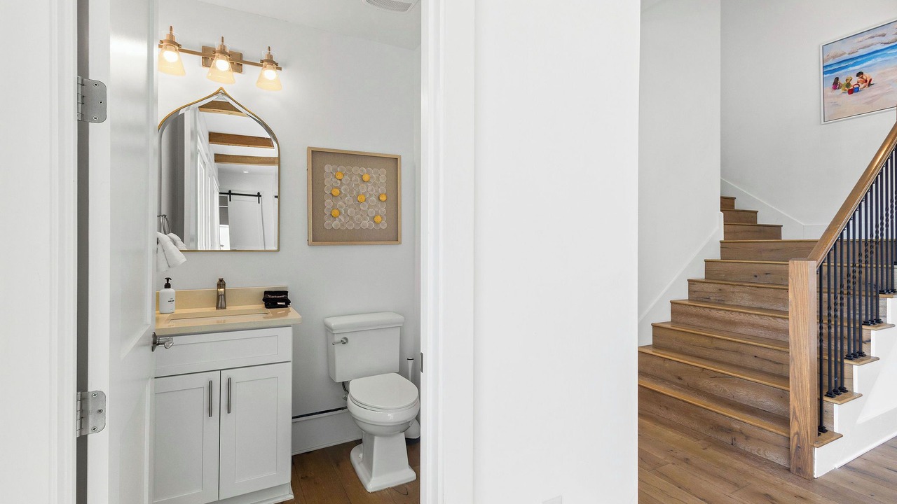 Photo of Bathroom in Gulf Place