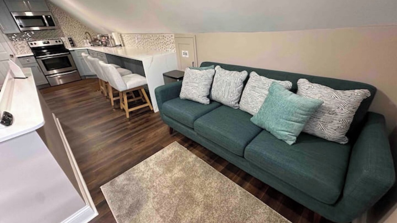 Photo of Livingroom in North Valley Stream