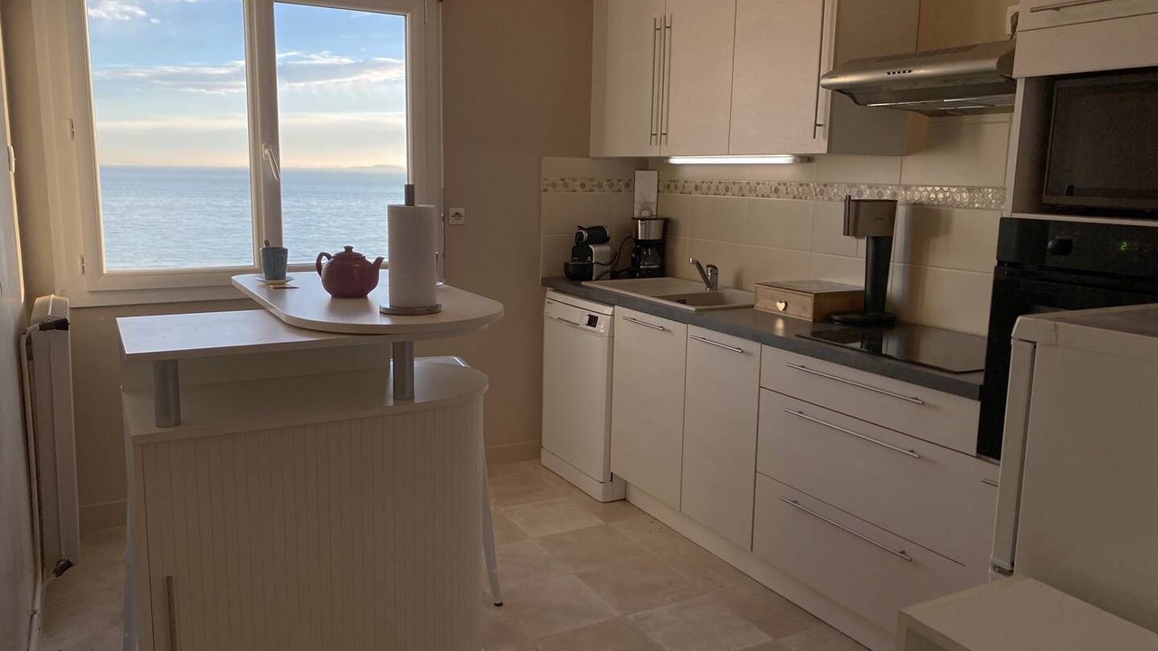 Photo of Kitchen in Saint-Cast-le-Guildo