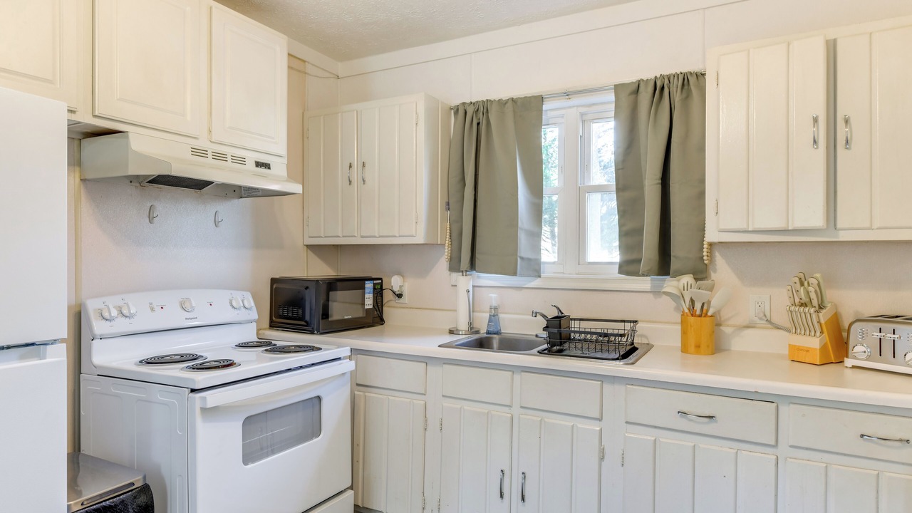 Photo of Kitchen in Colonial Beach