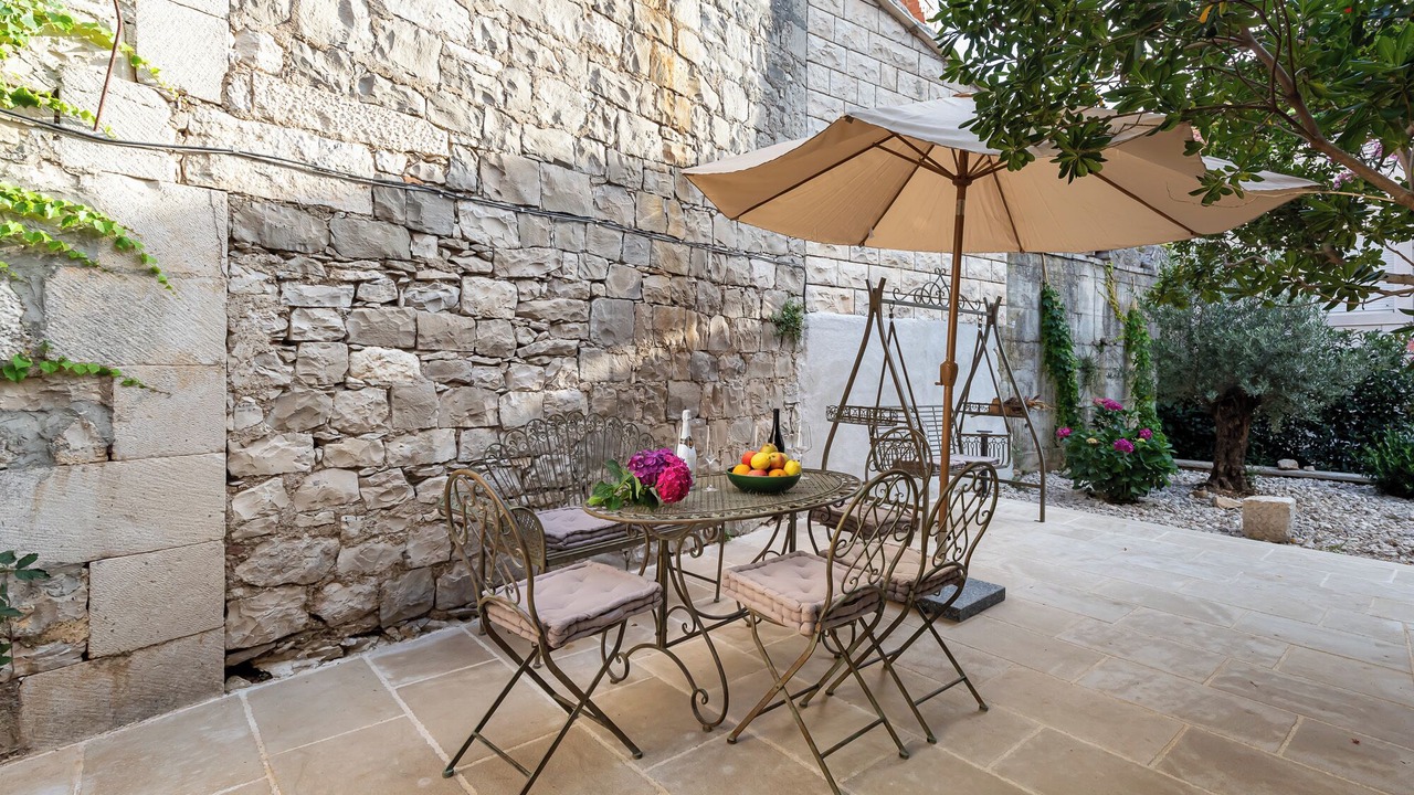 Photo of Outdoor in Pucisca