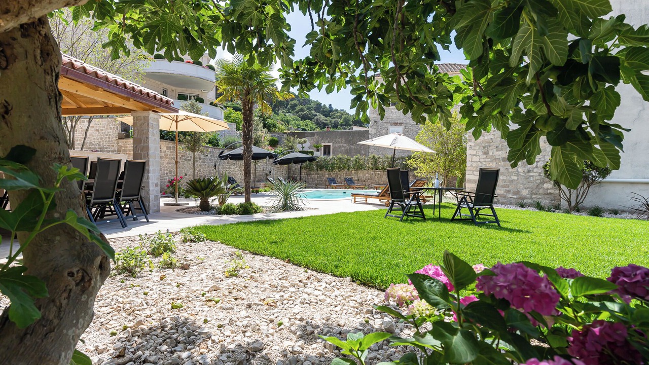 Photo of Outdoor in Pucisca