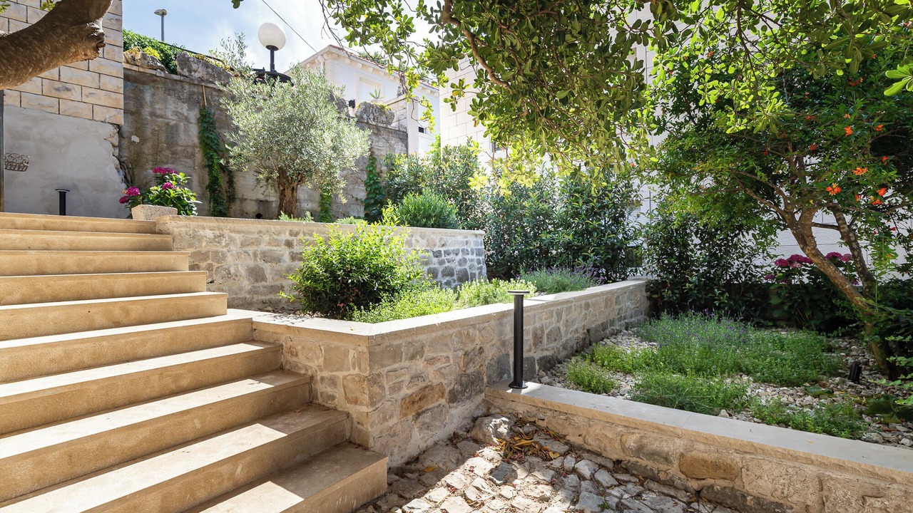 Photo of Outdoor in Pucisca