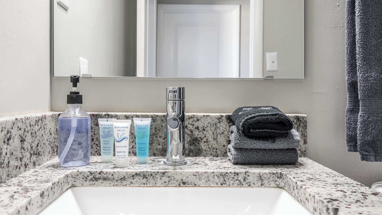 Photo of Bathroom in Mile Square